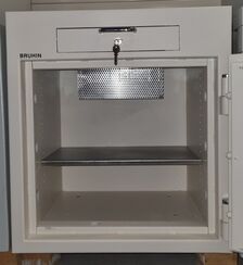 Nr. 2.225 / Einwurftresor EW – 70