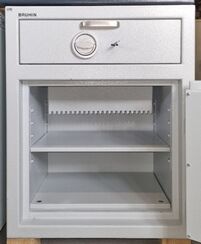 Nr. 2.296 / Occasions - Einwurftresor EW – 80