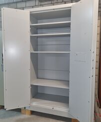 Nr. 4.167 / Occasions - Stahlschrank DB - 185