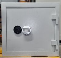 Nr. 2.295 / Occasions - Stahlschrank GB - 60