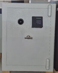 Nr. 3.232 / Panzerschrank AS – 90